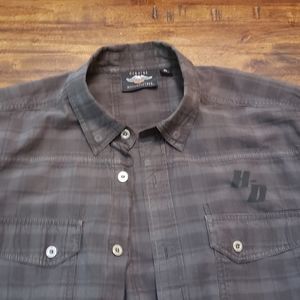 Harley-Davidson shirt